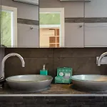 Arbanessa With Heated Pool Σπίτι διακοπών