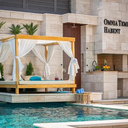 Arbanessa With Heated Pool Σπίτι διακοπών