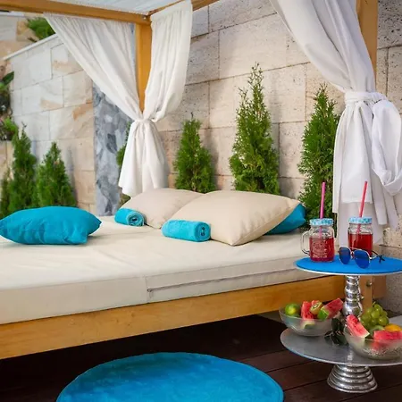 Arbanessa With Heated Pool بيت للعطل تروغير