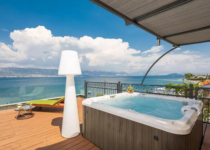 بيت للعطل Arbanessa With Heated Pool *