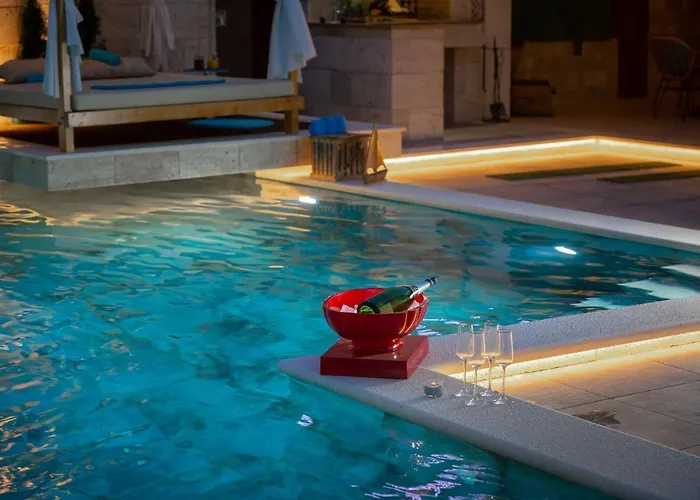 Arbanessa With Heated Pool * Trogir