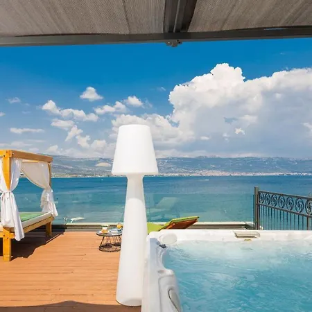 Arbanessa With Heated Pool Casa vacanze