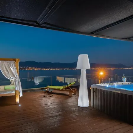 Arbanessa With Heated Pool Casa vacanze Traù