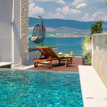 Arbanessa With Heated Pool Casa vacanze *