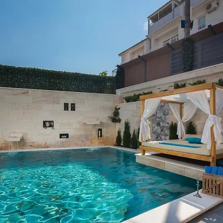 Casa de Férias Arbanessa With Heated Pool