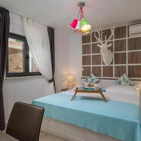 Arbanessa With Heated Pool Casa de Férias Trogir